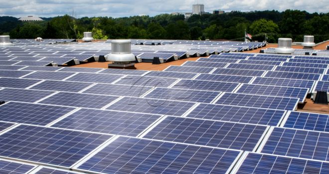 Paano Mag-install ng Solar sa Flat Roofs Nang Walang Pagbabarena?